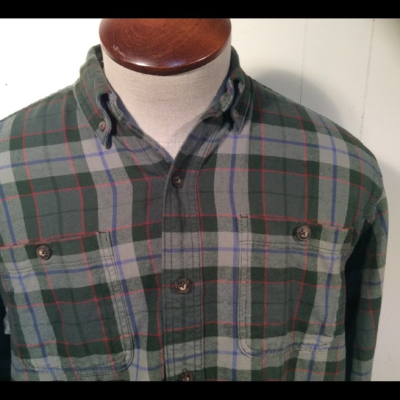 Duluth Trading Co Men’s flannel shirt size medium - Picture 2 of 7